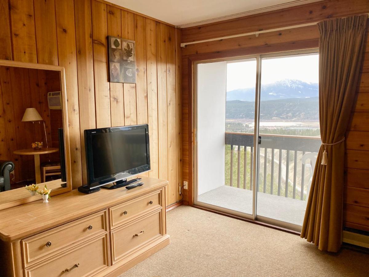 Motel Bo Radium Radium Hot Springs Extérieur photo