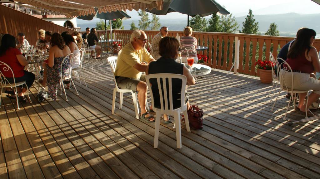 Motel Bo Radium Radium Hot Springs Extérieur photo